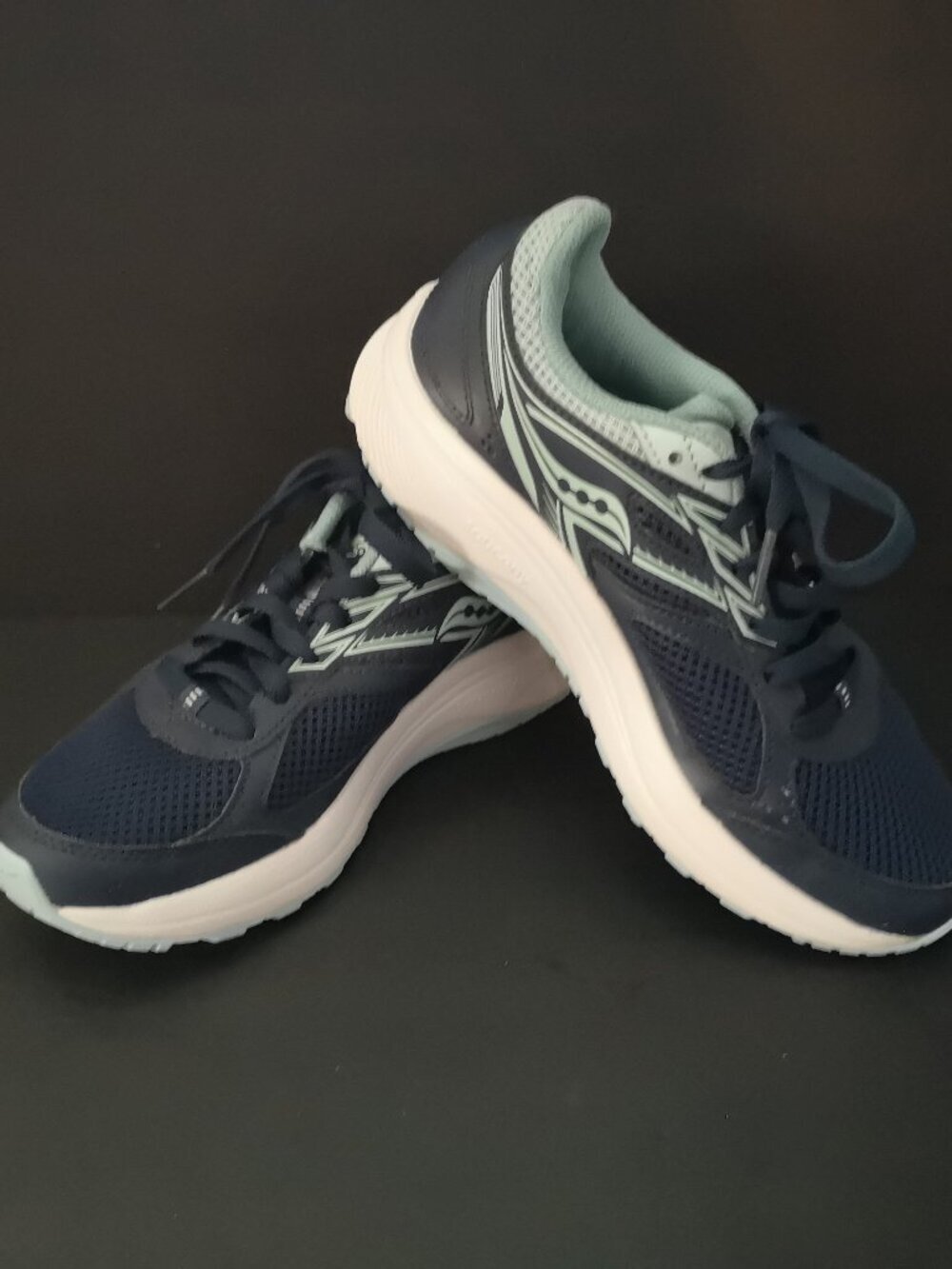 Saucony Cohesion 14 Ladies Size 6 Navy & Light Blue Running Sneakers